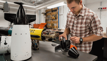 WHOI Center for Marine Robotics Receives NextGEN Award